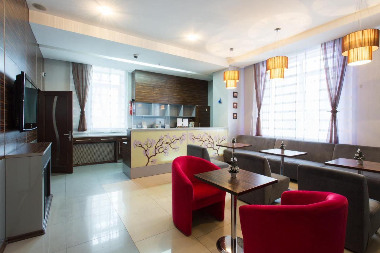 Hotel Voyage Kharkiv Exterior photo