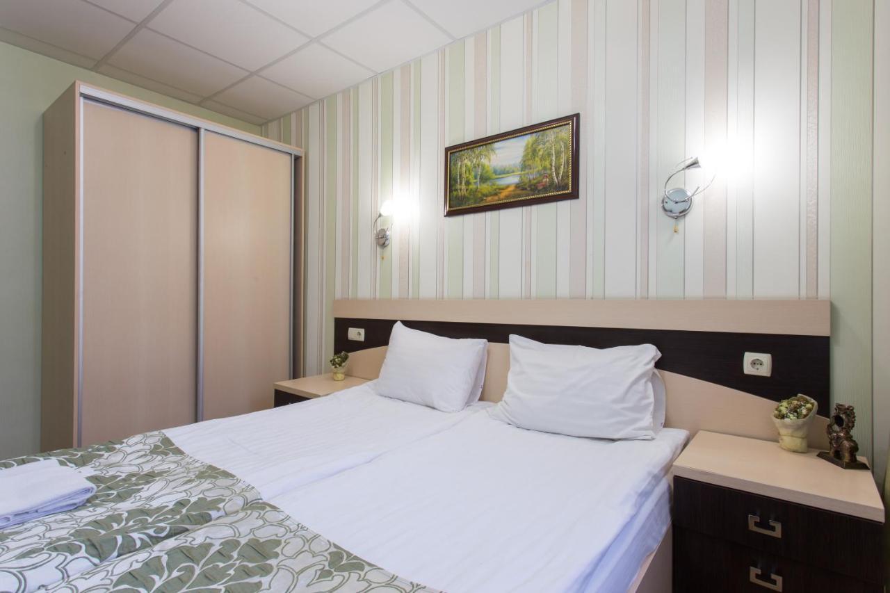 Hotel Voyage Kharkiv Exterior photo